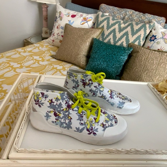 Stella McCarthy X Adidas sneakers worn twice! - Picture 1 of 5